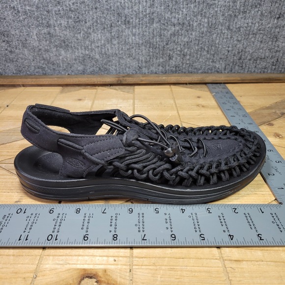 Keen UNEEK Sandal Men's Size 8.5 Black Water River Hiking Magnet Outdoor Sandals - Picture 12 of 13